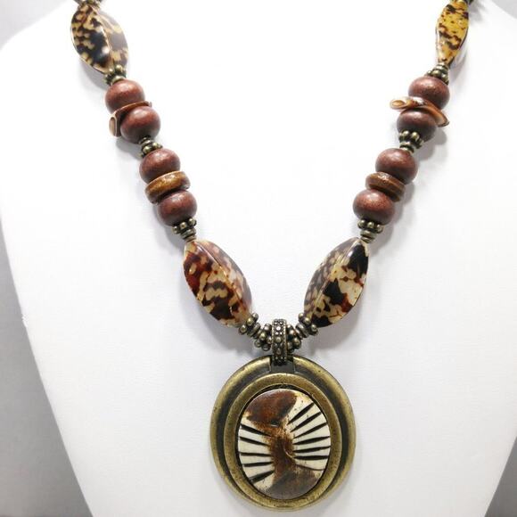 Chico's Animal Print Pendant Bead Necklace, 21 Inches - Picture 8 of 8